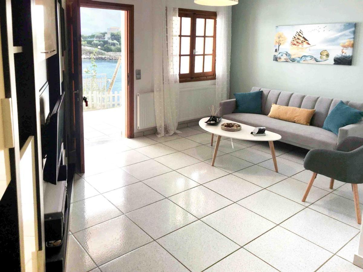 Sea Rose Apartment *